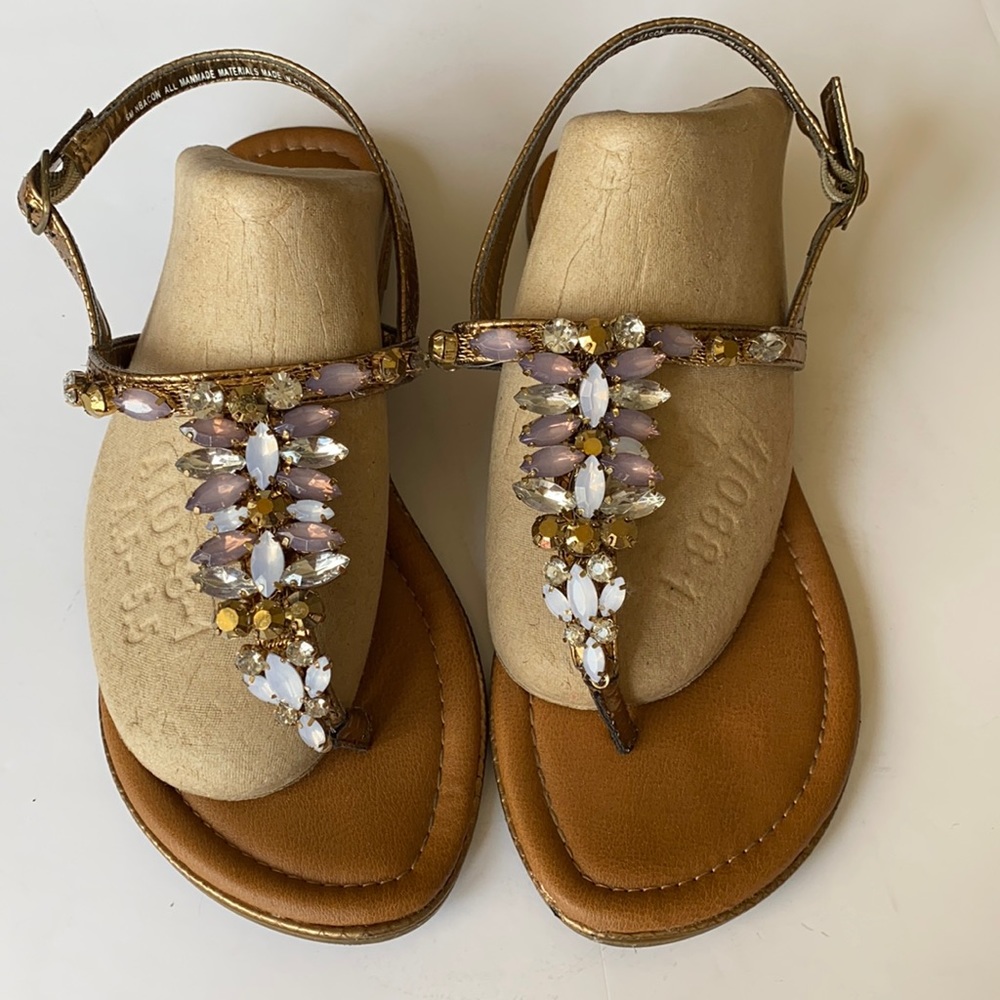 Nicole sandals